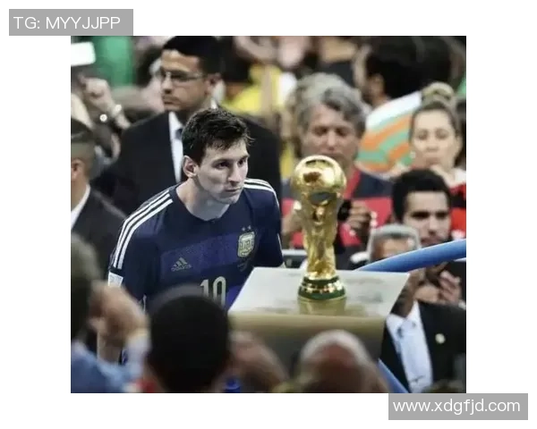 全球足球场上4号球星的闪耀瞬间与传奇故事揭秘