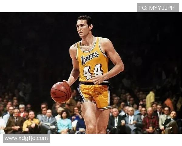 德国足球白人球星实力榜：从历史到现役球员的综合排名分析